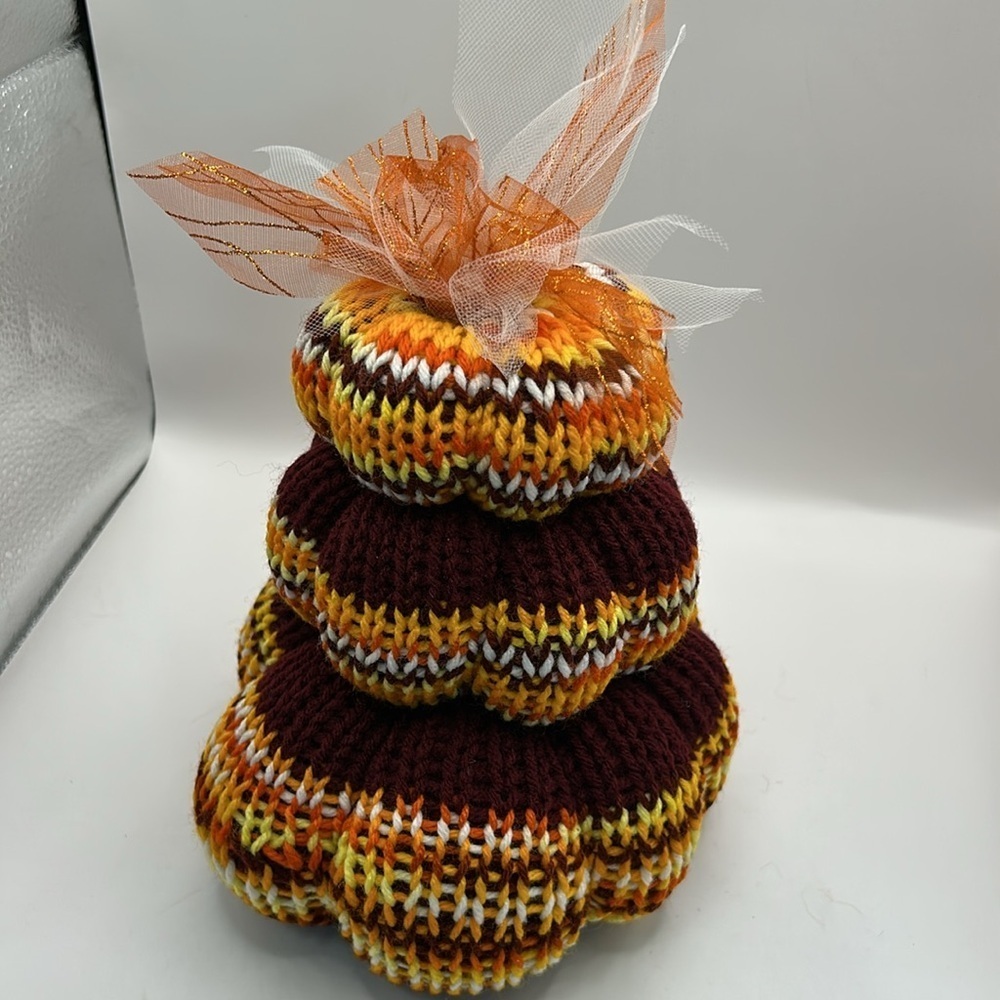Handcrafted Multicolor Knit Pumpkin stack - Picture 2 of 9